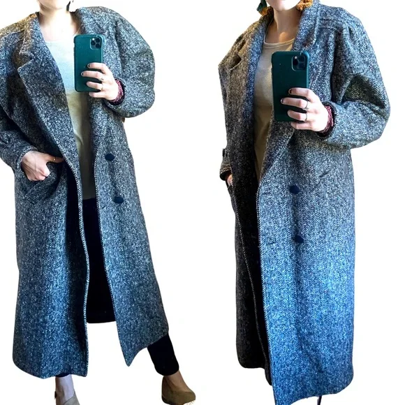 SOLD - Picture 2 of 15